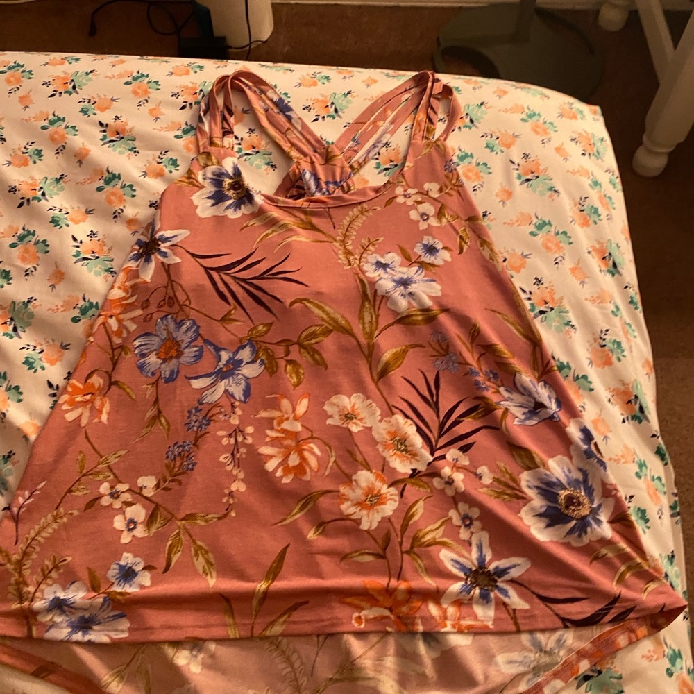 Cute summer shirt or even for happy hour